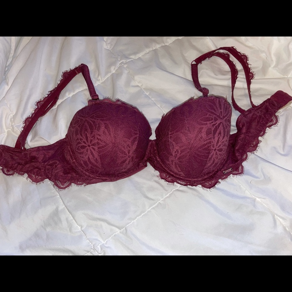 PINK Victoria’s Secret Date Push-Up Bra 34DD